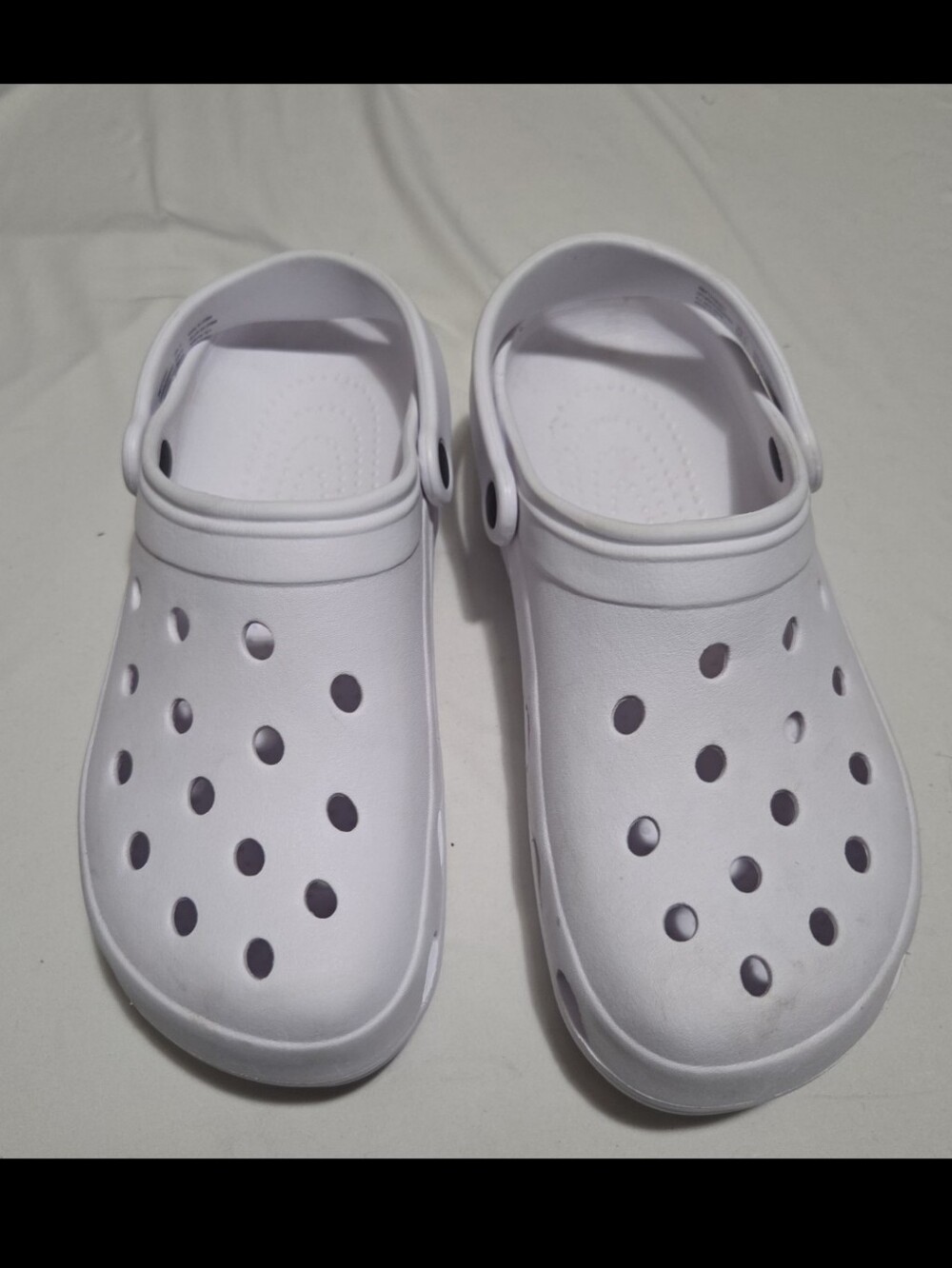 Time & tru mens size 11 white slip on water shoes #19